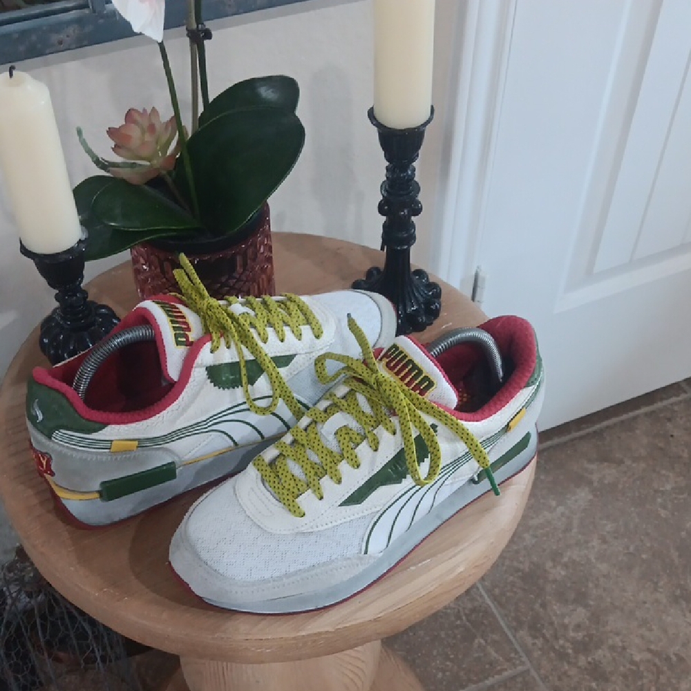 Screaming Jalapeno Puma Gold and Green Sneakers Rider Foam Soles CASH ONLY Heels